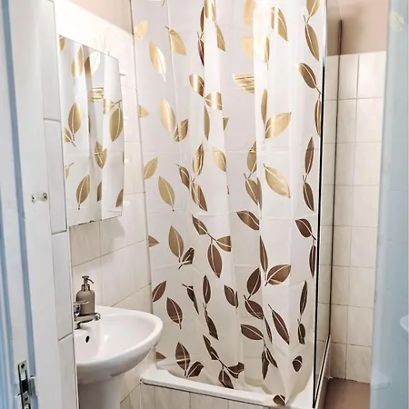 Korter Family Apartment, Free Private Parking *